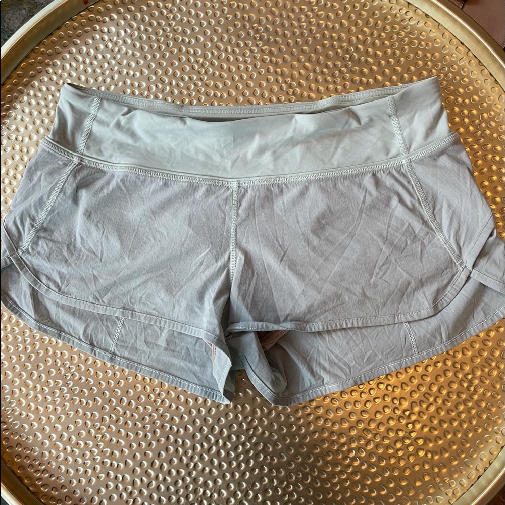 Lululemon Size 6 - Excellent condition!